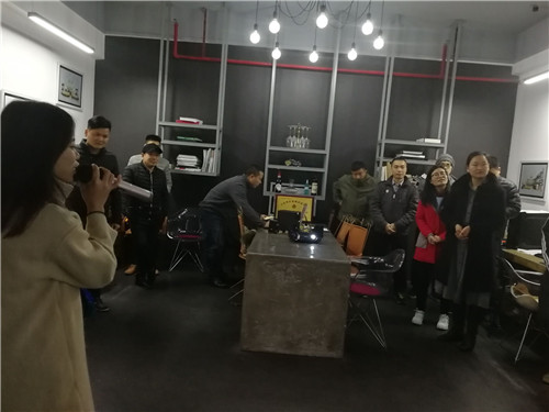 活動(dòng)照片 活動(dòng)照片