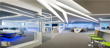 色彩鮮明的辦公室裝修視覺效果，報告我們也要這樣的裝修效果