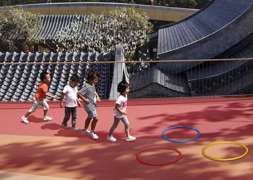 在設(shè)計角度賞析馬巖松老師的四合院幼兒園設(shè)計漂浮屋頂