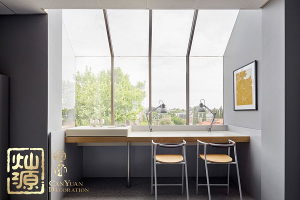 小面積辦公室裝修效果圖簡(jiǎn)約