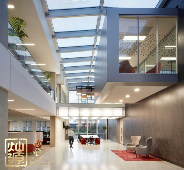 吃酸辣粉被罰款20元 南寧辦公室設(shè)置休閑用餐區(qū)逐漸成為必要