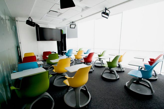 南寧辦公室室內(nèi)裝修設(shè)計，不止是人性化還有個性化