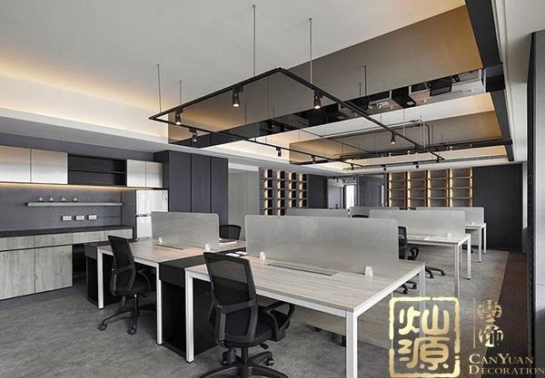 南寧工業(yè)風(fēng)辦公室裝修進(jìn)入大家視線？原因竟是這三點(diǎn)