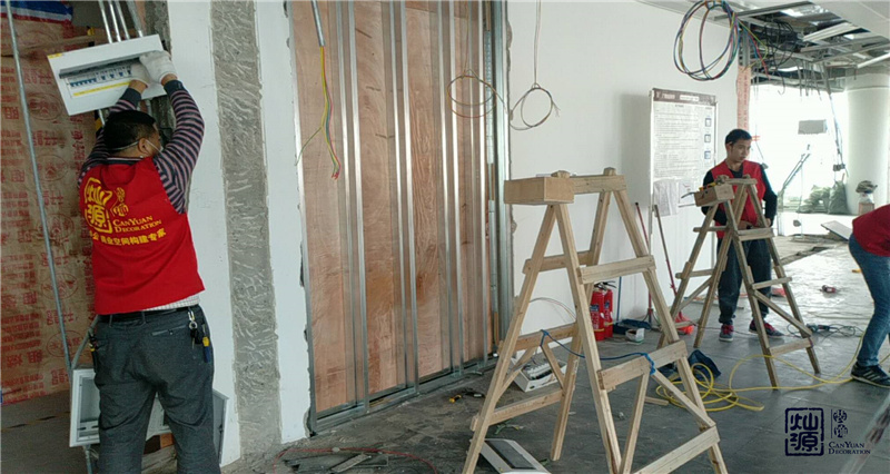 距離不僅產(chǎn)生美，還有安全！——辦公室裝修電路施工要點(diǎn)